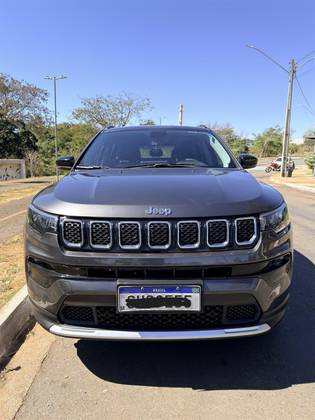JEEP COMPASS 1.3 T270 TURBO FLEX LONGITUDE AT6